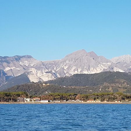 Hotel Camping Luna Marina di Massa Zewnętrze zdjęcie