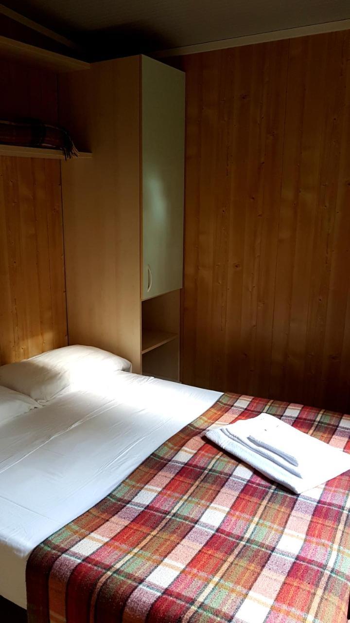 Hotel Camping Luna Marina di Massa Zewnętrze zdjęcie